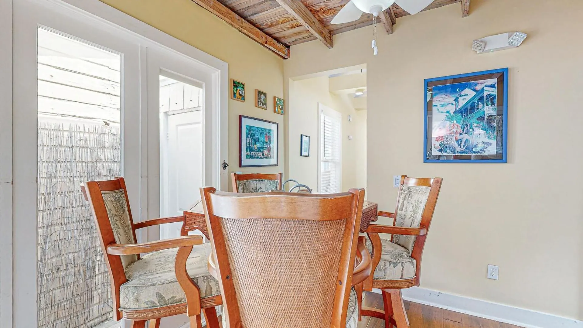 Holiday home Conch Casa