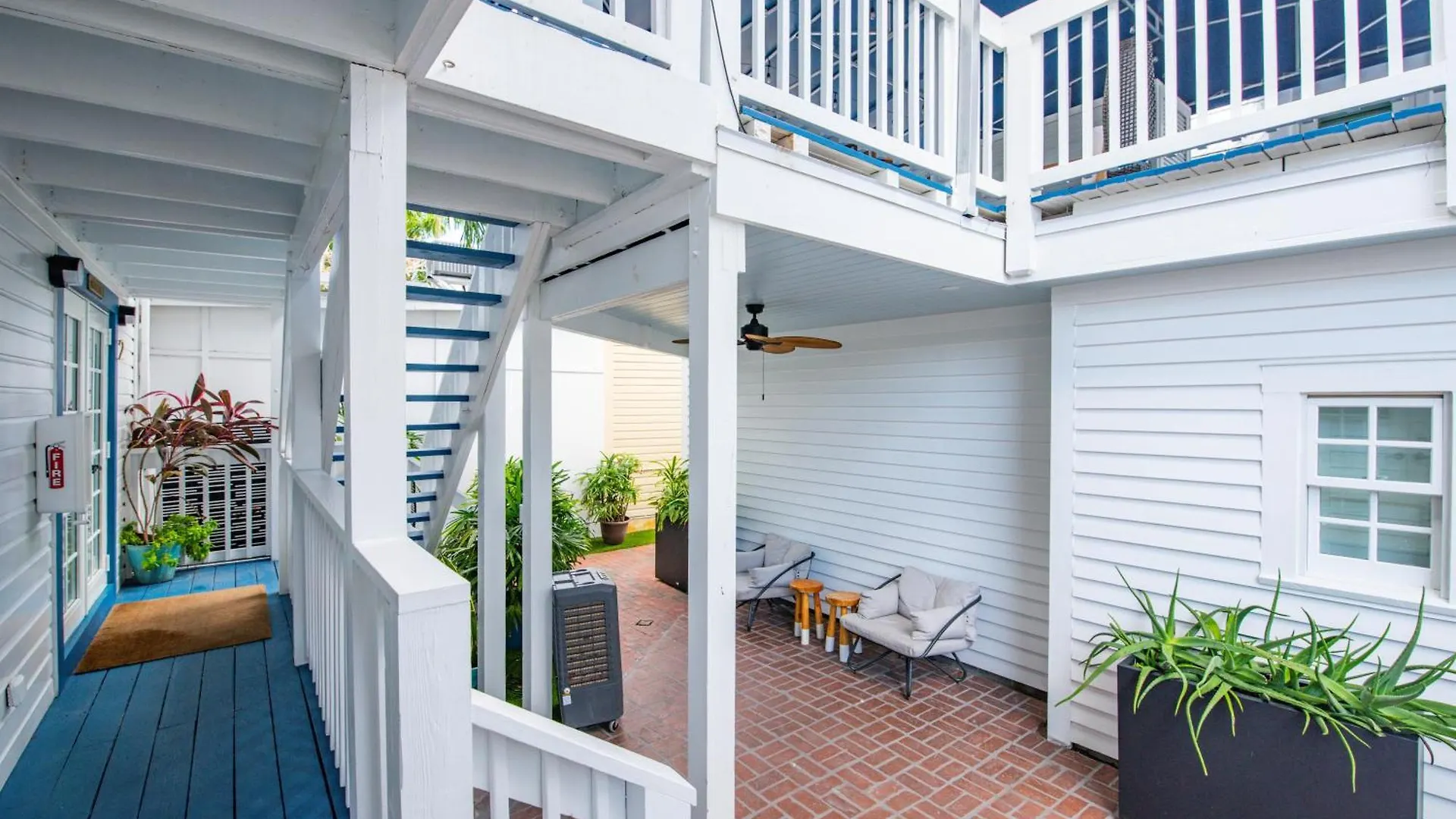 Custom House Inn All Key West