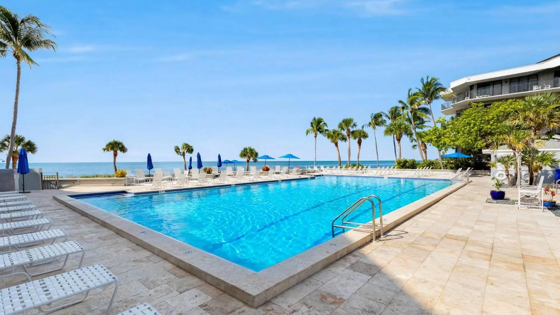 Leaward Isle Island Retreat * Key West