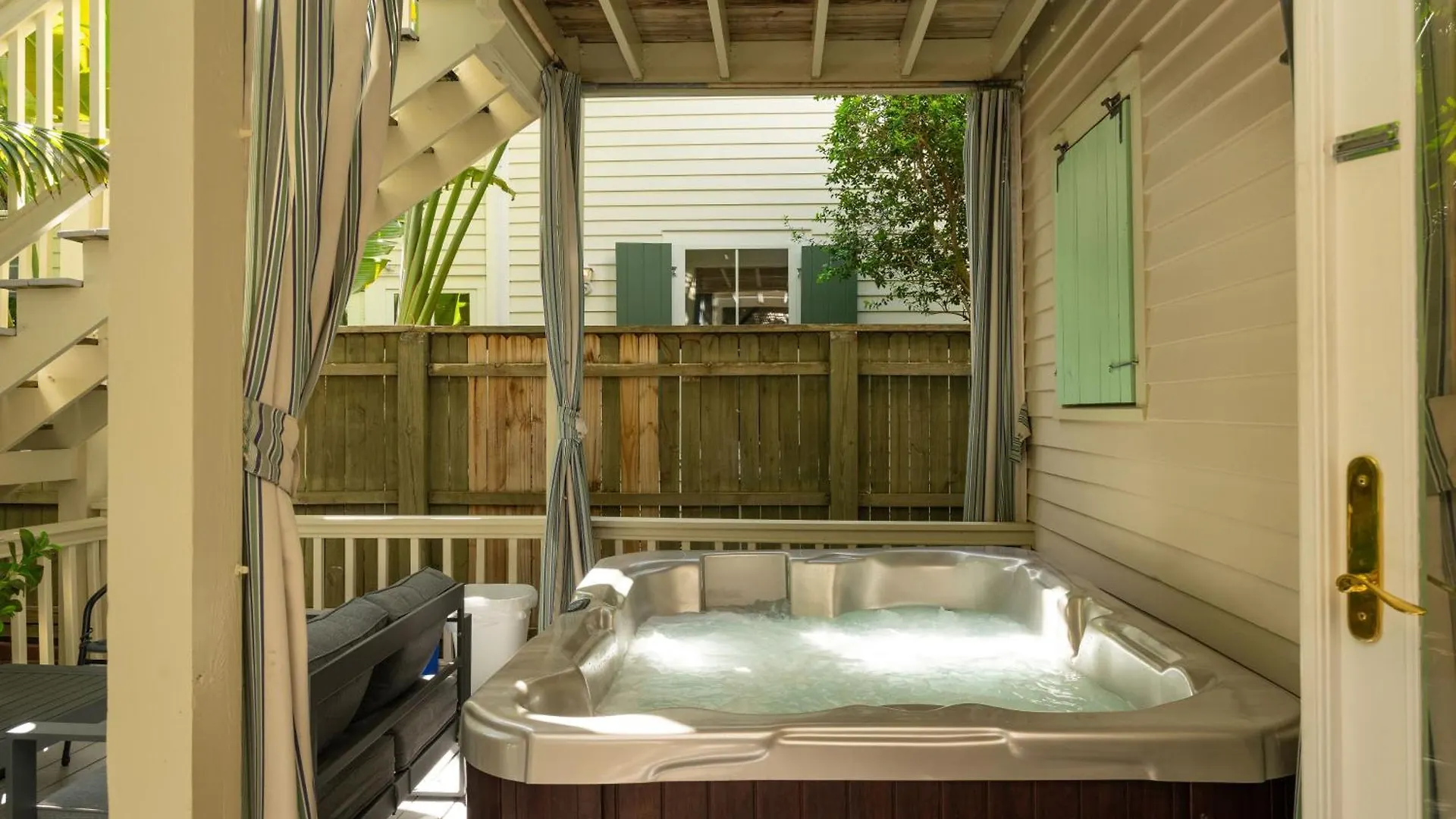 Heron Hideaway Apartment Key West