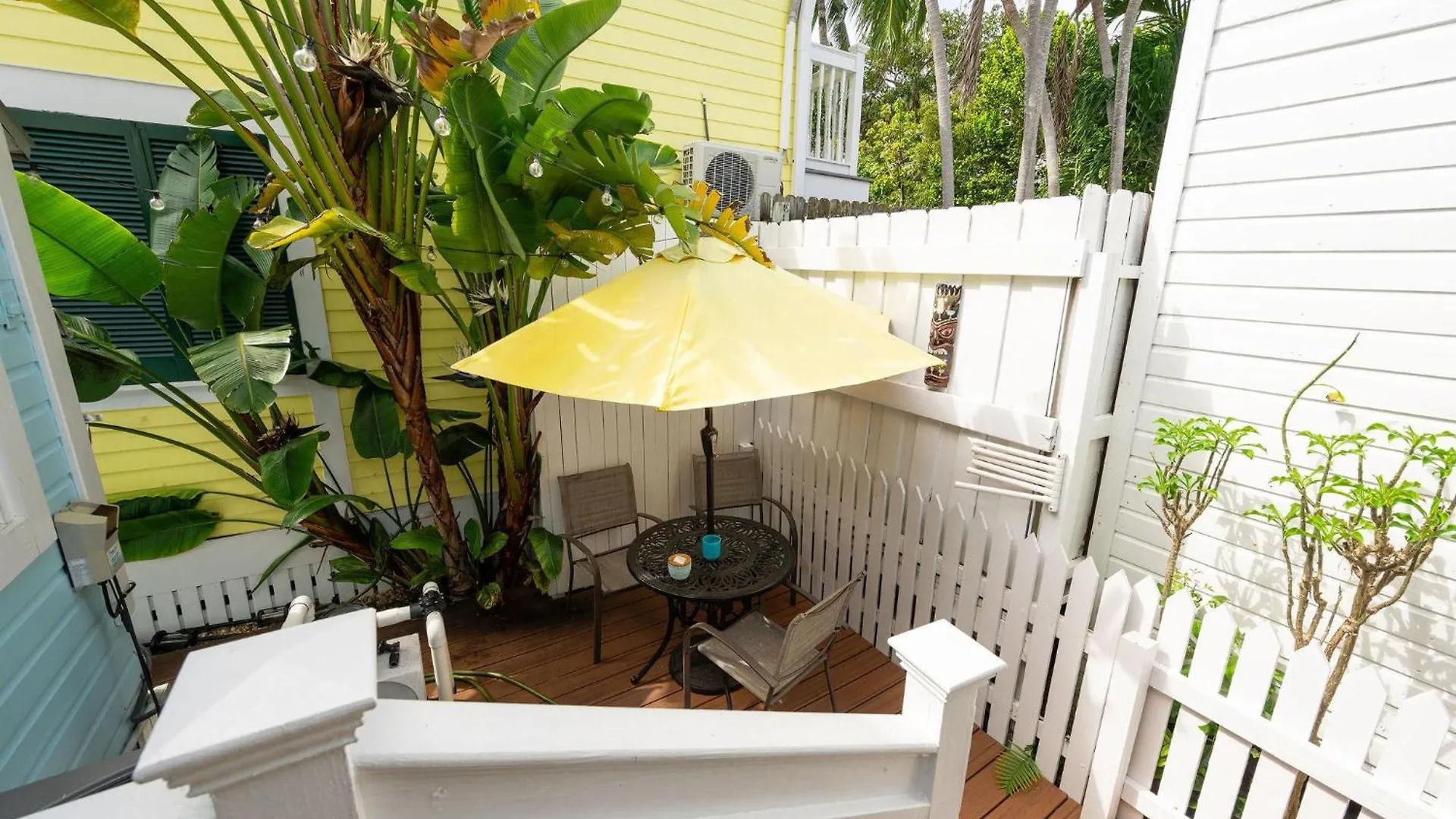 Windsor Blue Key West