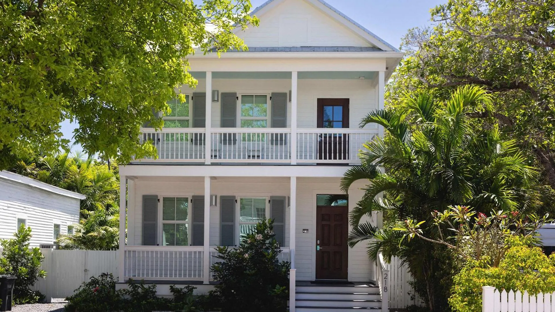 Rigby House - Brand New With Private Pool *