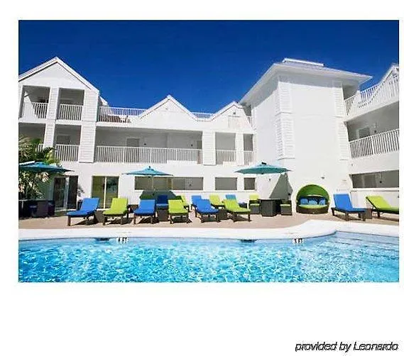 Silver Palms Hotel