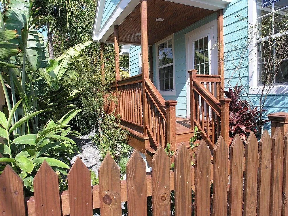 Travelers Palm Locanda Key West