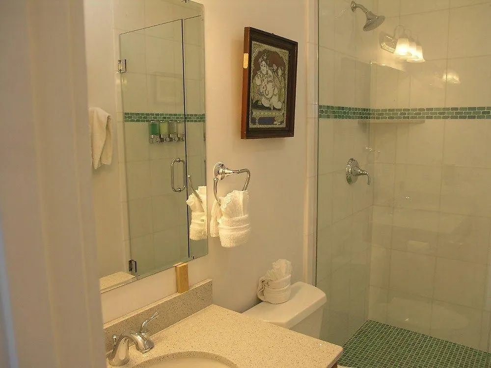 Travelers Palm Locanda Key West