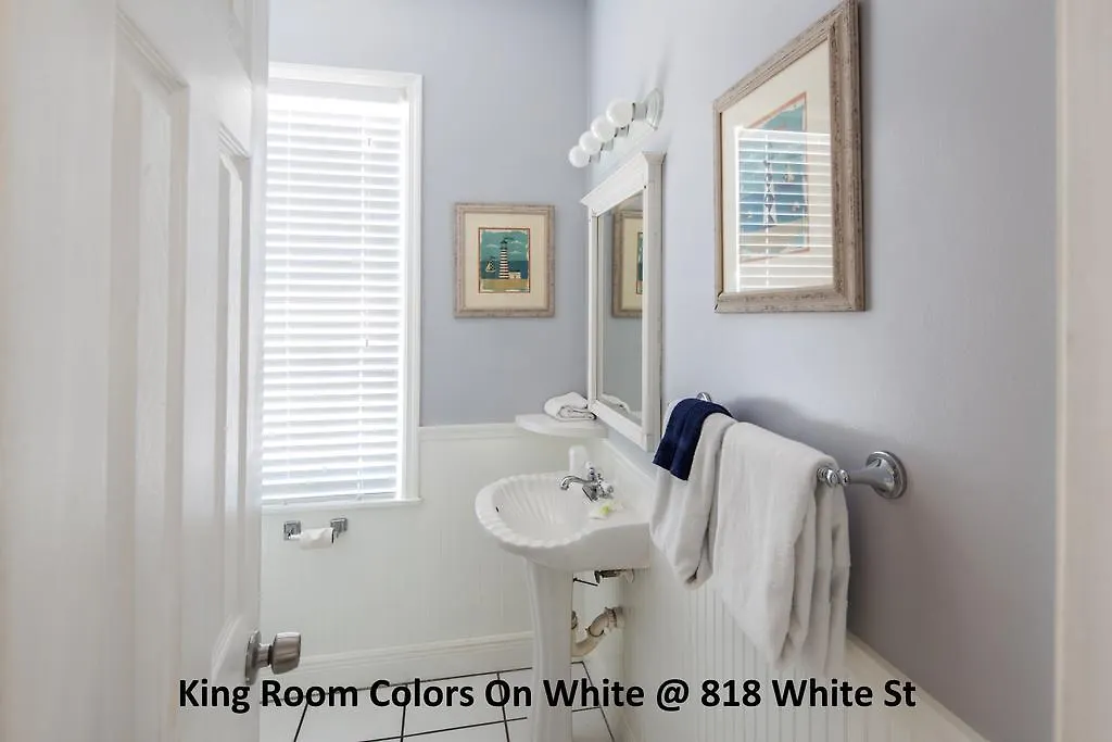 Apartment Colors On White Key West