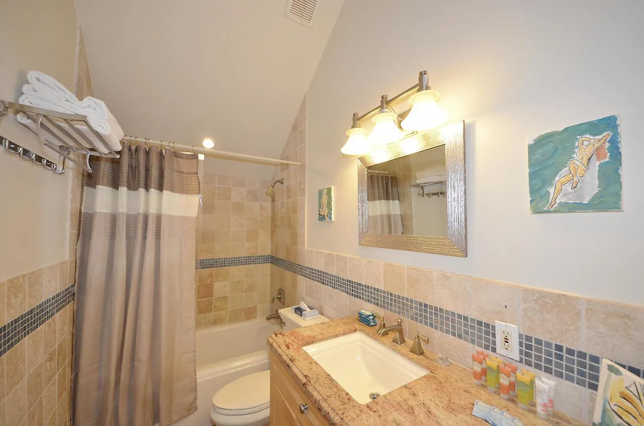 Olivia Street Retreat Key West