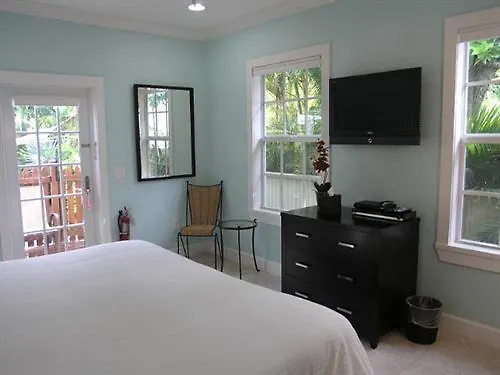 Locanda Travelers Palm