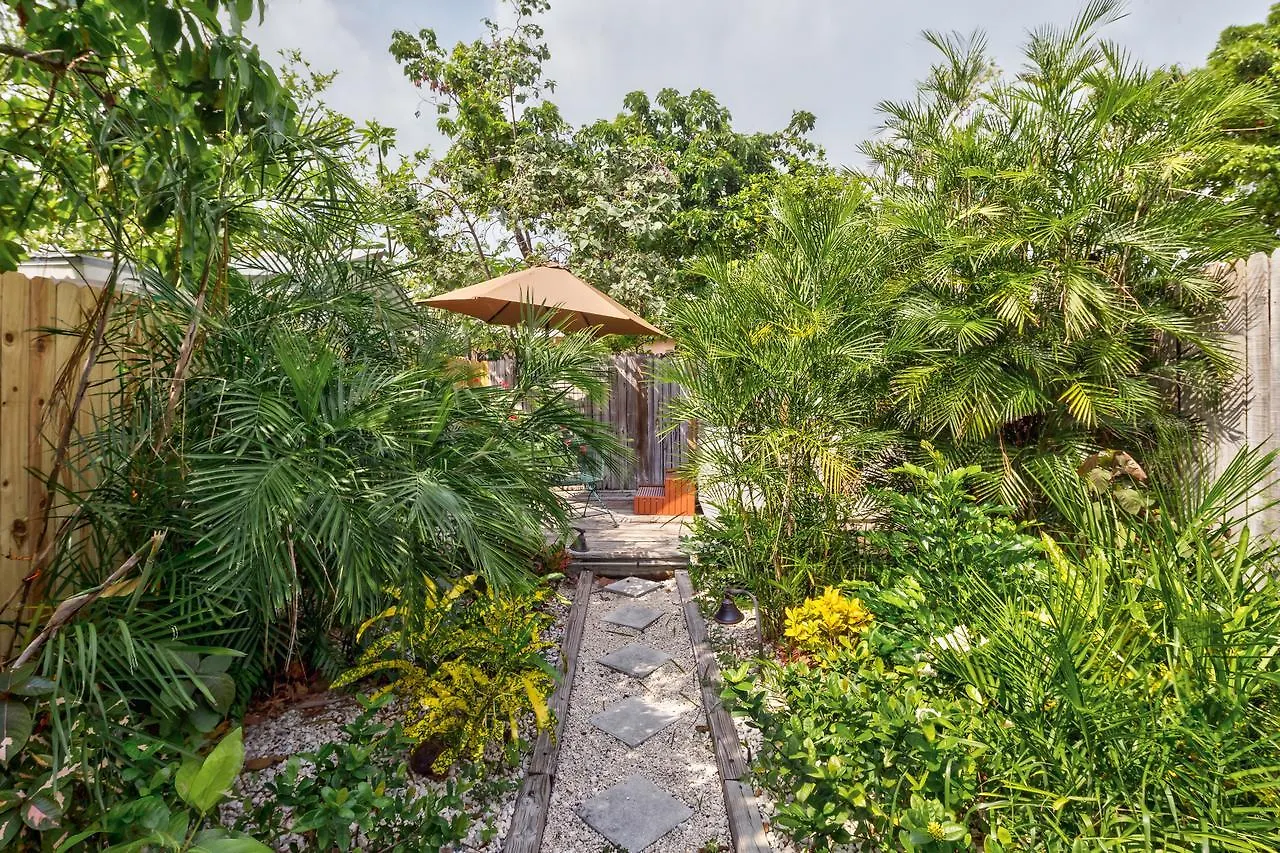 Holiday home Leeward Isle *