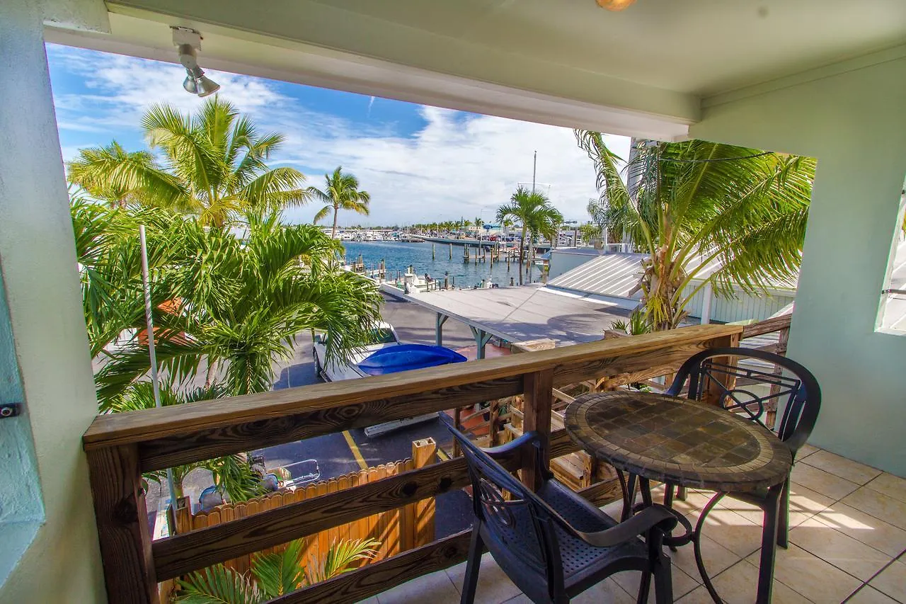 Harborside & Marina Motel