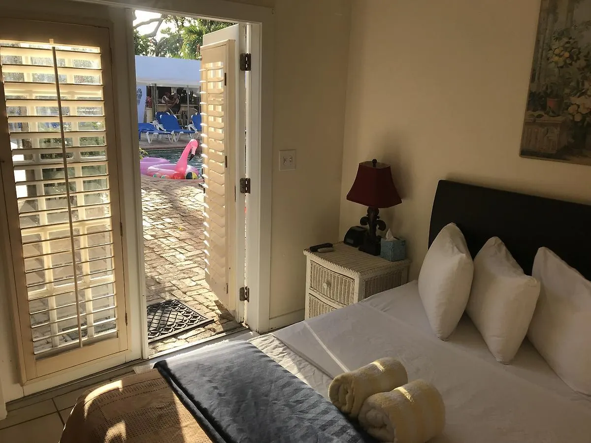 New Orleans House - Gay Male Adult בית הארחה 2*