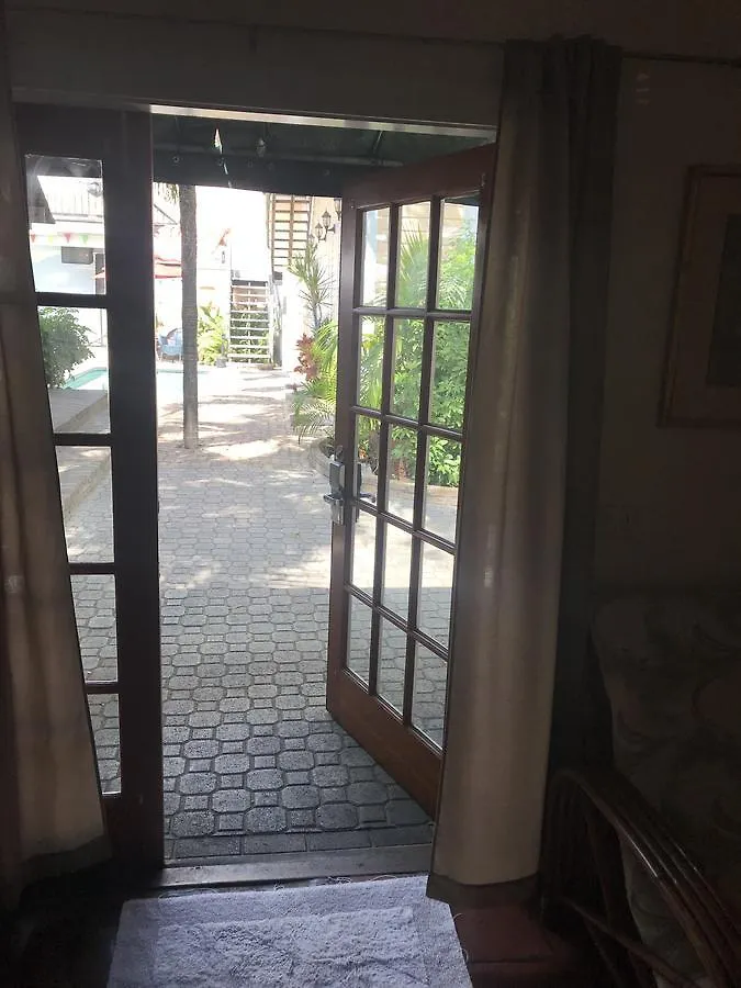 New Orleans House - Gay Male Adult קי וסט