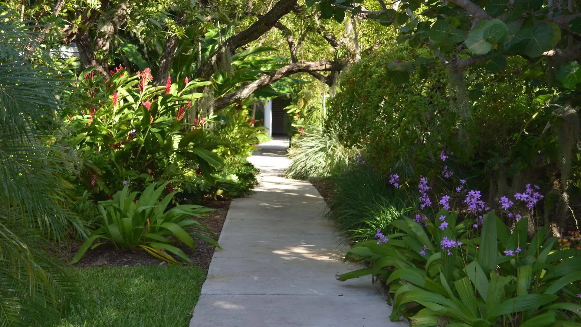 1800 Atlantic * Key West
