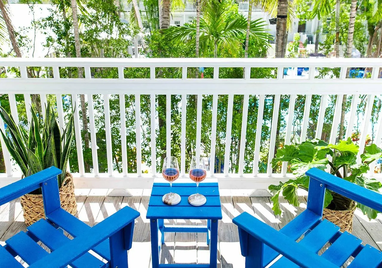 Parrot Key &