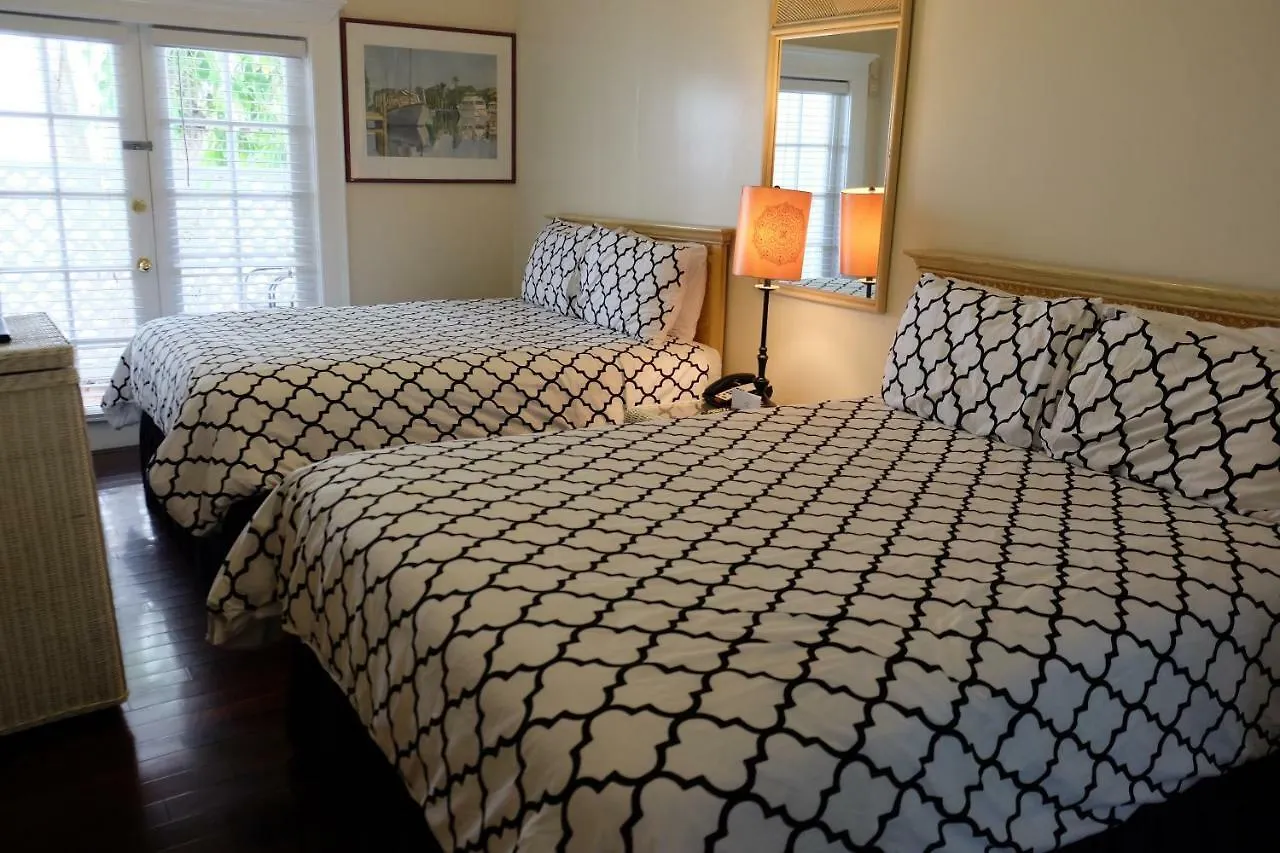 The Casablanca 3* Key West