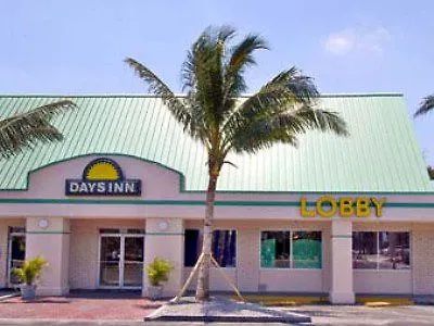 Fairfield & By Marriott At The Keys Collection Hotel