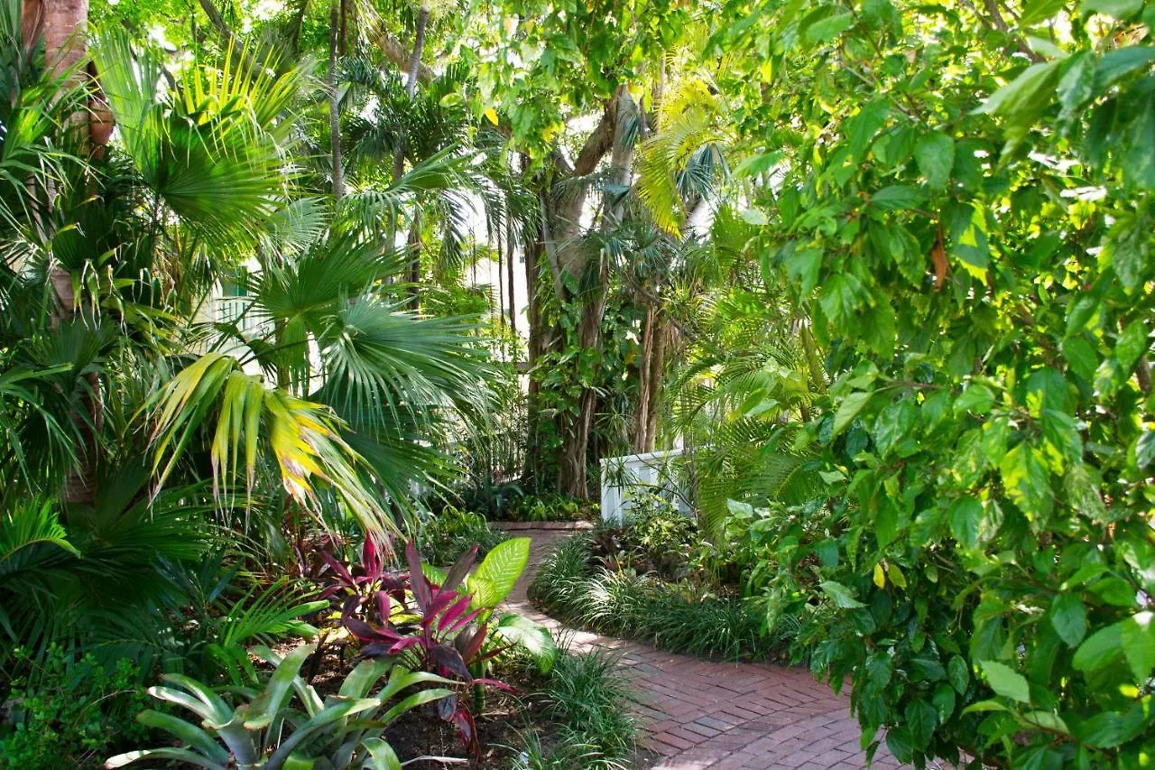 Duval House Bed & Breakfast