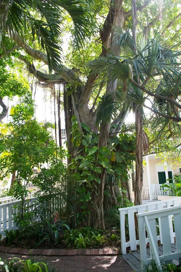 Duval House Bed & Breakfast